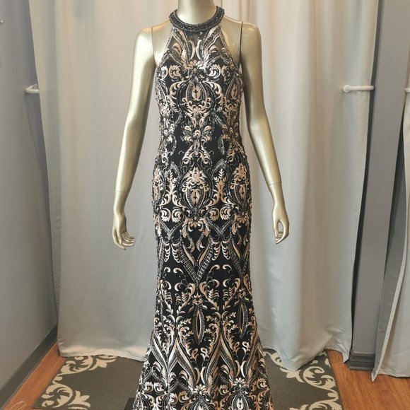 Size 6 black/gold formal/prom/ball gown with golden embroidered details - Picture 1 of 2